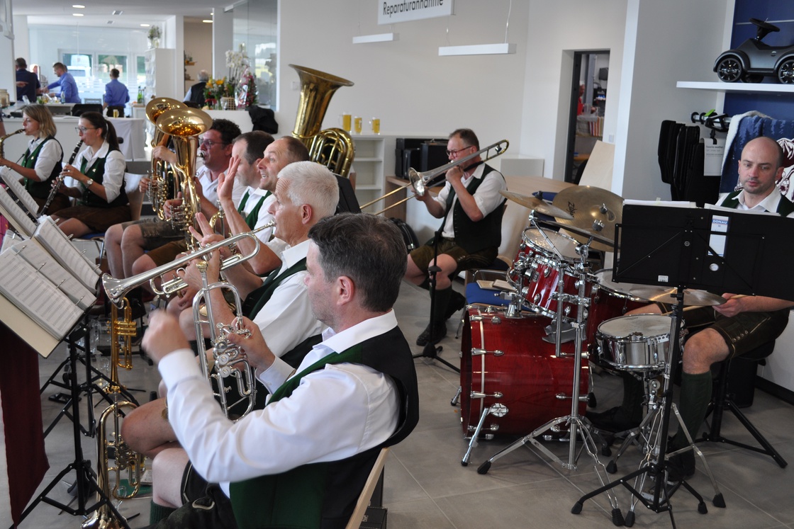Eröffnungsfeier Autohaus Almtal 14. und 15. Mai