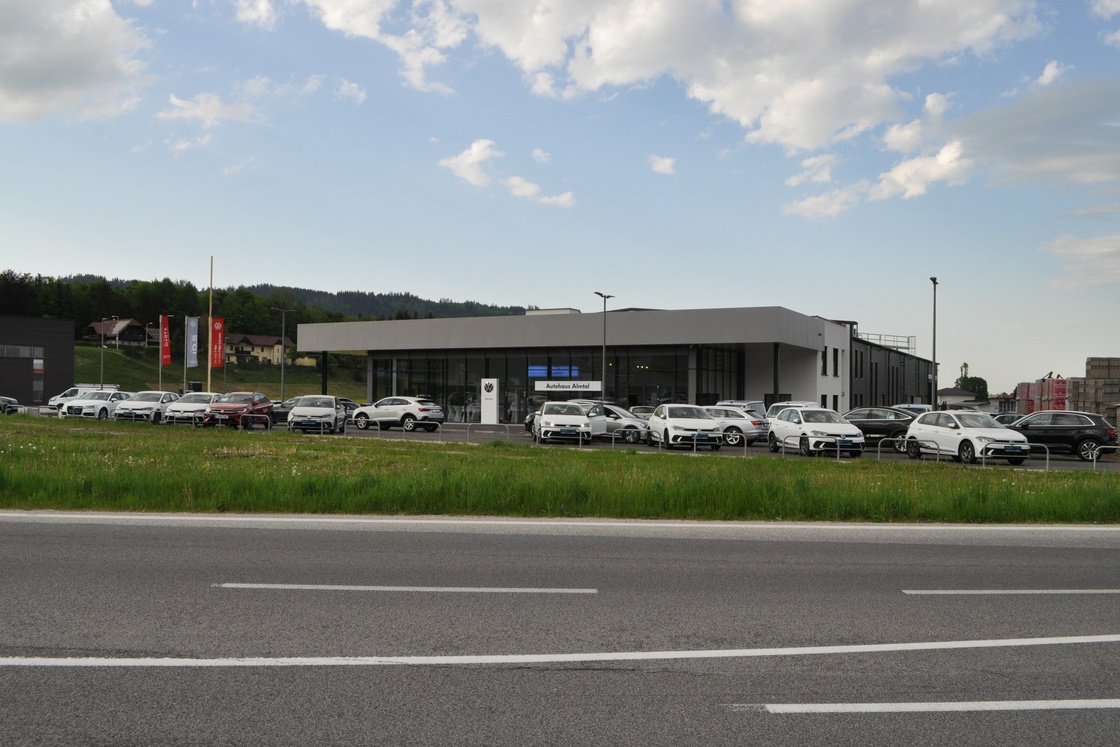 Autohaus Almtal Neubau